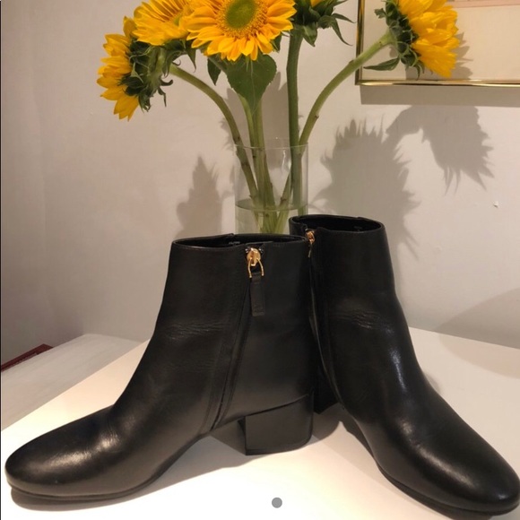 Ralph Lauren Leather Black Heeled Booties - Picture 2 of 2